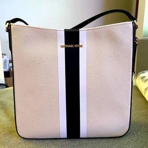 Women’s Crossbody Bag